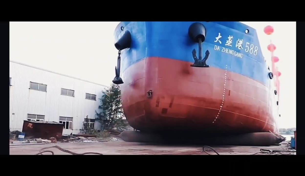 船舶氣囊工藝顯威力，大蒸港兩船同日順利吉水